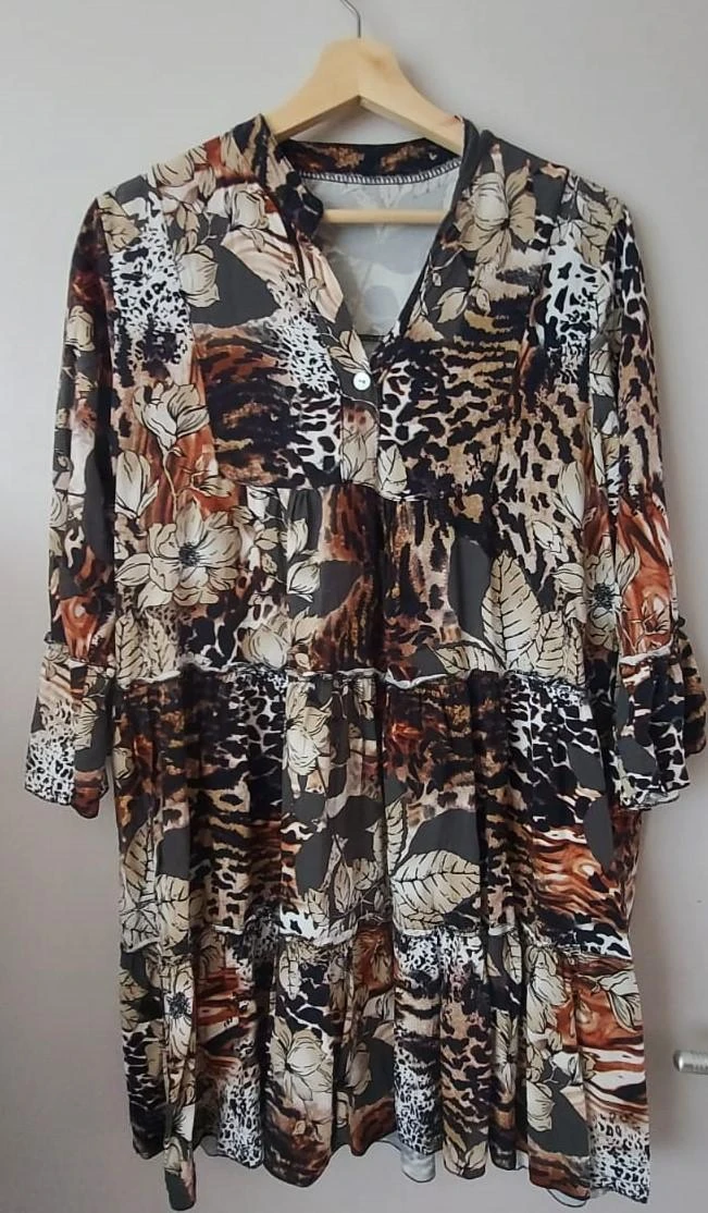 Tuniek met bloemenprint, maat 44